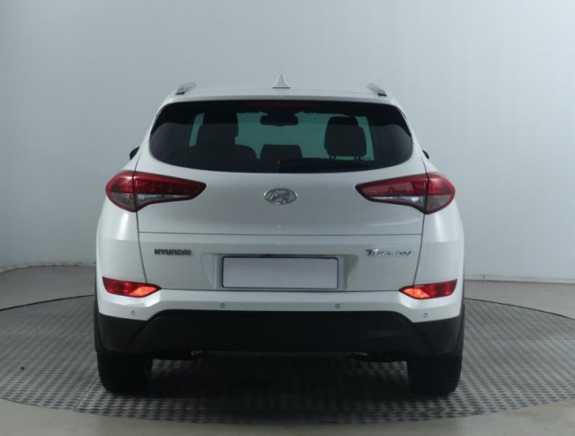 Hyundai Tucson  1.7 CRDi 