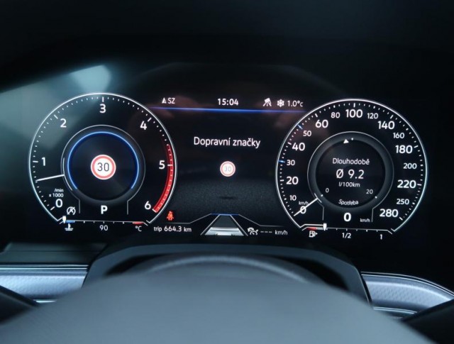 Volkswagen Touareg  3.0 TDI R-Line