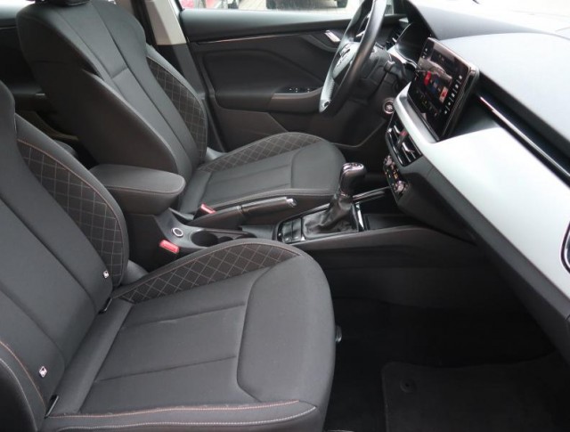 Škoda Kamiq  1.0 TSI 