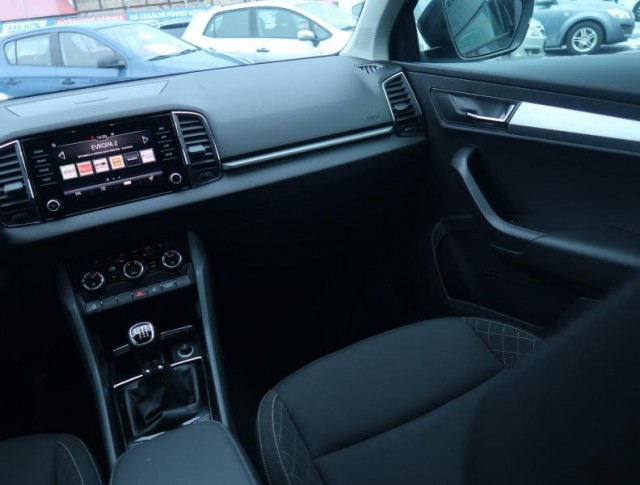 Škoda Karoq  1.6 TDI Ambition