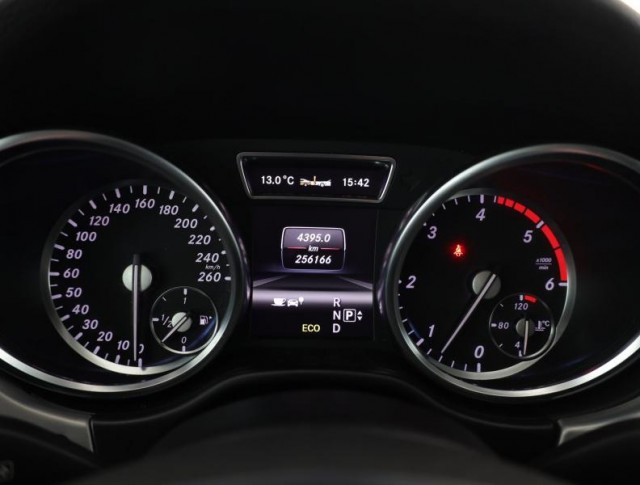 Mercedes-Benz ML  ML 350 BlueTEC 