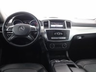 Mercedes-Benz ML  ML 350 BlueTEC 