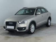 Audi Q3  2.0 TDI basis