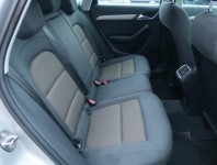 Audi Q3  2.0 TDI basis