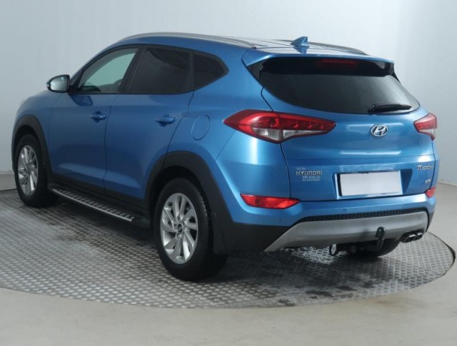 Hyundai Tucson  2.0 CRDi 