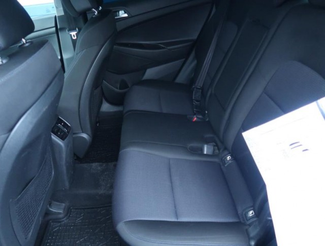 Hyundai Tucson  2.0 CRDi 