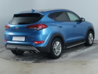 Hyundai Tucson  2.0 CRDi 
