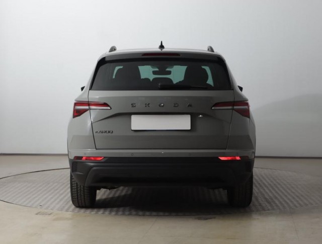 Škoda Karoq  1.5 TSI Fresh