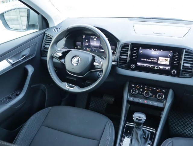 Škoda Karoq  1.5 TSI Fresh