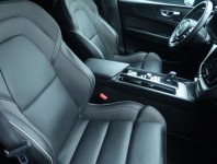 Volvo XC60  B6 AWD R-Design