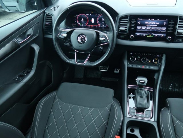 Škoda Karoq  1.5 TSI Sportline