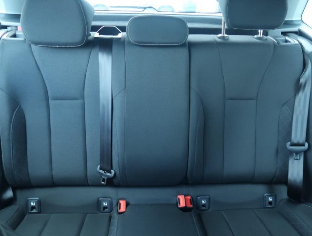 Škoda Kamiq  1.0 TSI Ambition Plus