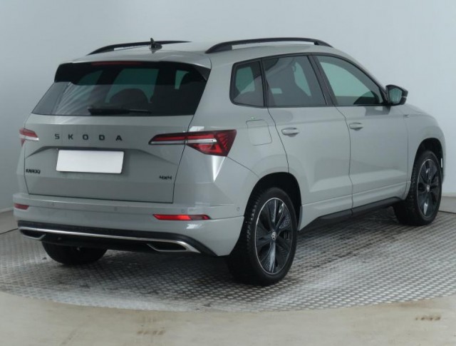 Škoda Karoq  2.0 TSI Sportline