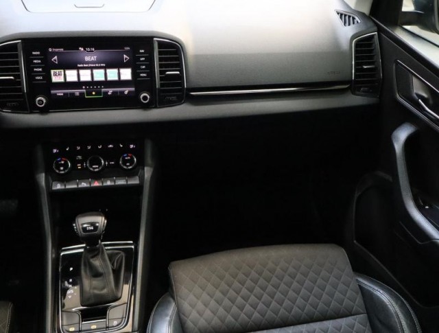 Škoda Karoq  1.5 TSI 