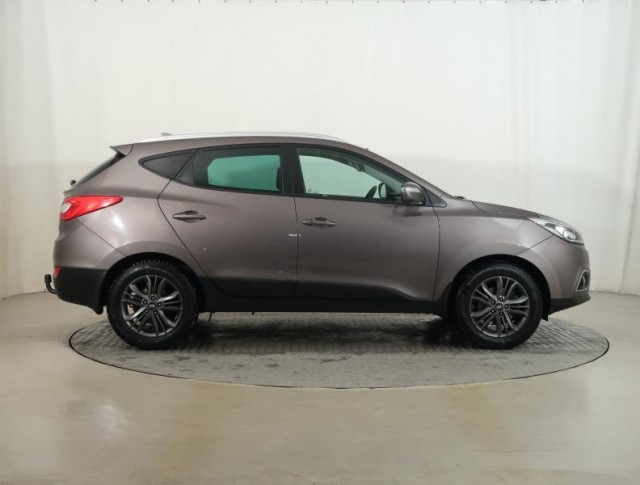 Hyundai ix35  2.0 CRDi 