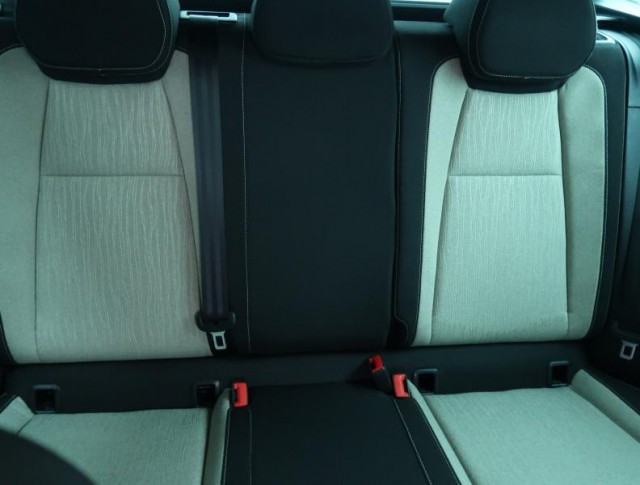 Škoda Karoq  1.5 TSI Style