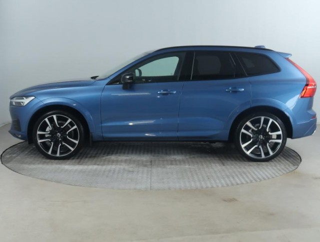 Volvo XC60  B6 AWD R-Design