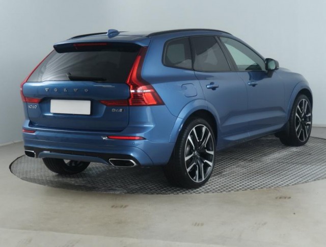 Volvo XC60  B6 AWD R-Design