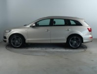 Audi Q7  3.0 TDI S-Line