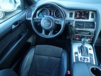 Audi Q7  3.0 TDI S-Line