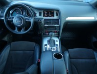 Audi Q7  3.0 TDI S-Line