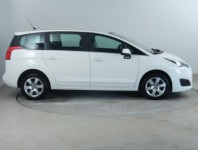 Peugeot 5008  1.6 HDi 