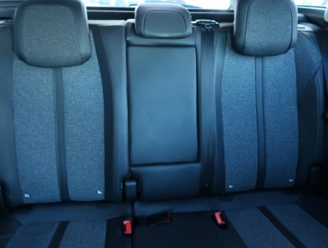 Peugeot 3008  1.2 PureTech Allure