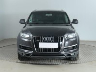 Audi Q7  3.0 TDI 