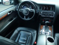 Audi Q7  3.0 TDI 