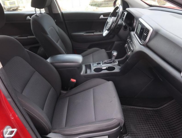 Kia Sportage  1.6 CRDi 