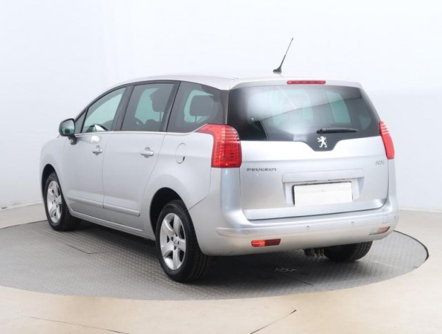 Peugeot 5008  1.6 HDi 