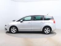 Peugeot 5008  1.6 HDi 