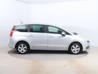 Peugeot 5008  1.6 HDi 