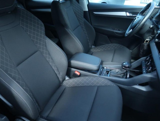 Škoda Karoq  2.0 TDI Ambition