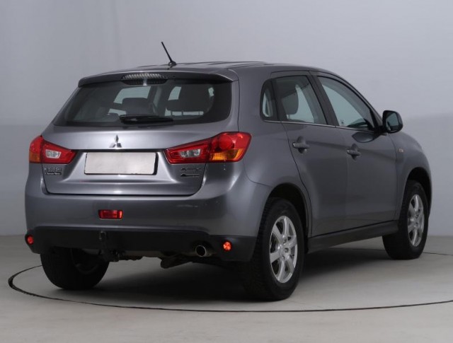 Mitsubishi ASX  1.6 MIVEC Invite