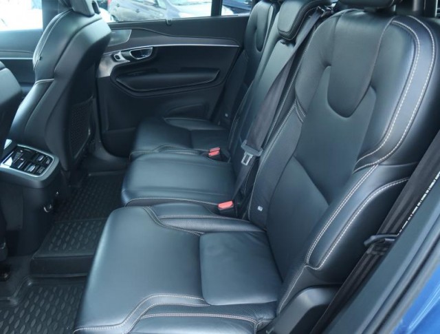 Volvo XC90  D5 AWD R-Design