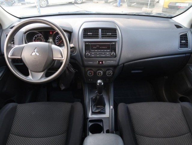 Mitsubishi ASX  1.6 MIVEC 