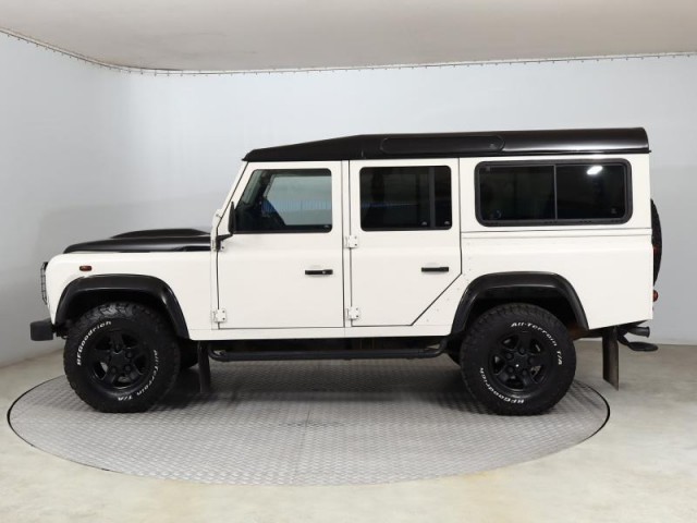 Land Rover Defender  2.4 TD 