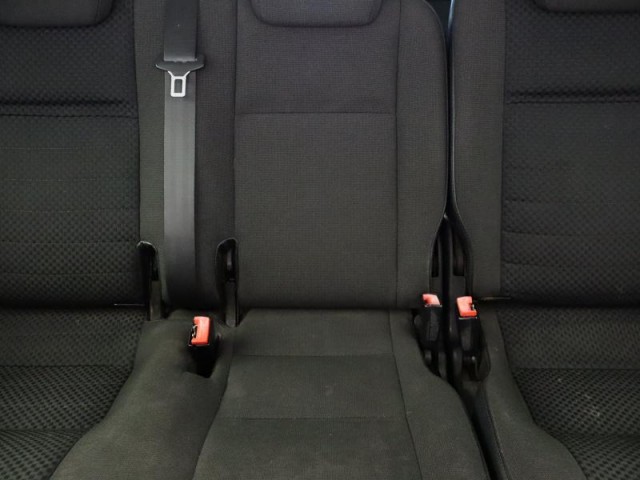 Land Rover Defender  2.4 TD 