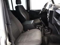 Land Rover Defender  2.4 TD 