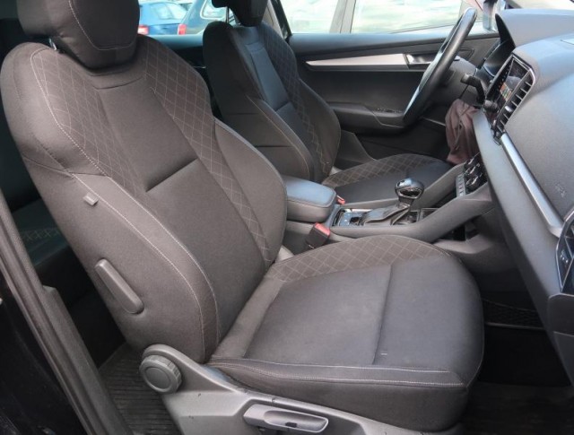 Škoda Karoq  1.5 TSI Ambition Plus
