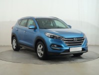 Hyundai Tucson  2.0 CRDi Trikolor
