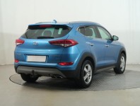 Hyundai Tucson  2.0 CRDi Trikolor