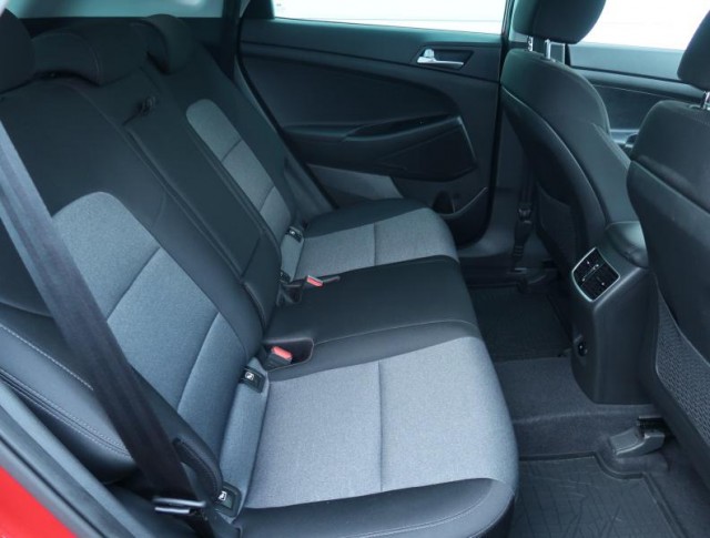 Hyundai Tucson  1.6 CRDi 