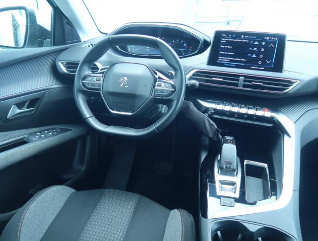 Peugeot 5008  PureTech 130 Active