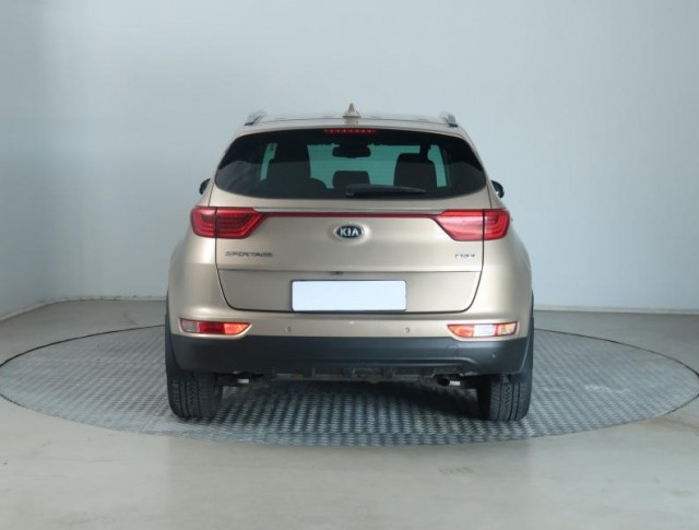 Kia Sportage  2.0 CRDi 