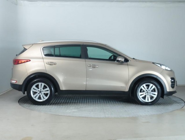 Kia Sportage  2.0 CRDi 