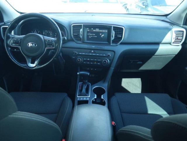 Kia Sportage  2.0 CRDi 