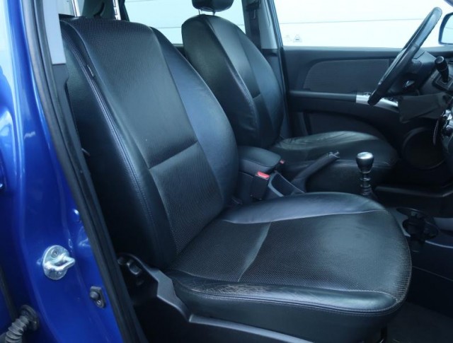 Kia Sportage  2.0 CRDi 