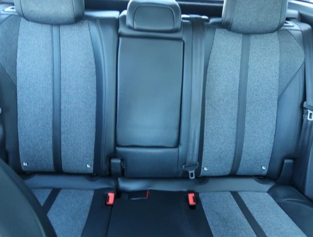 Peugeot 3008  1.6 PureTech 